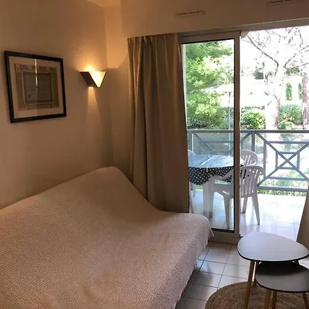 Apartment F2 Meuble Piscine/tennis